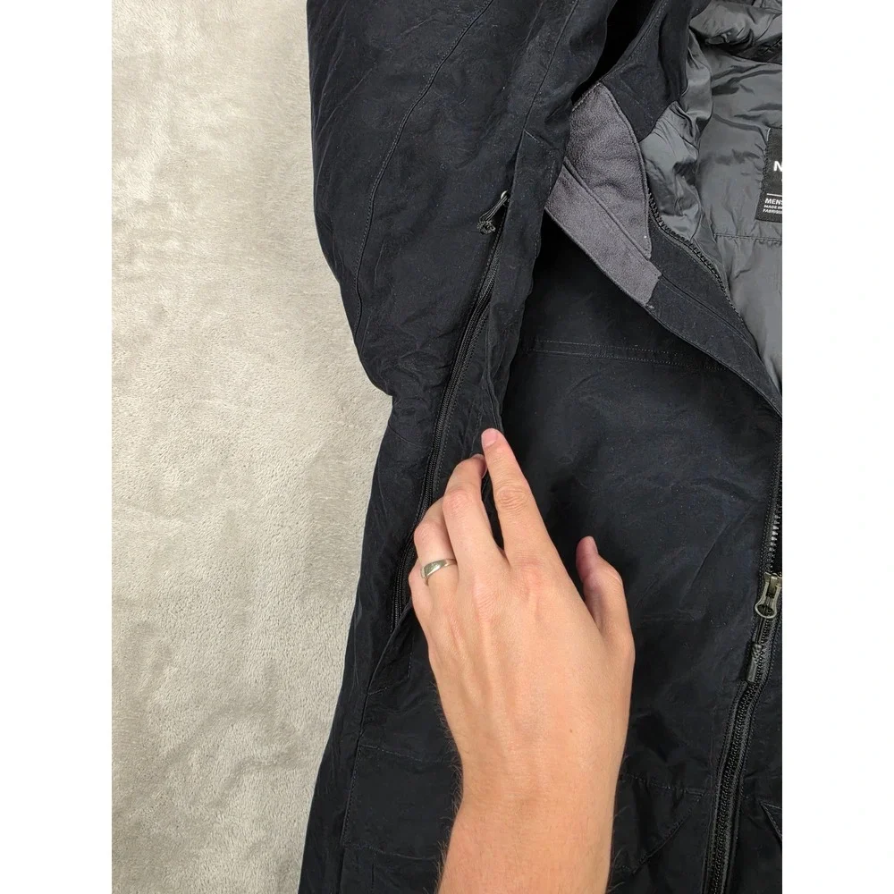 The North Face DryVent Canyonlands Jacket Mens M Black Triclimate Parka Coat